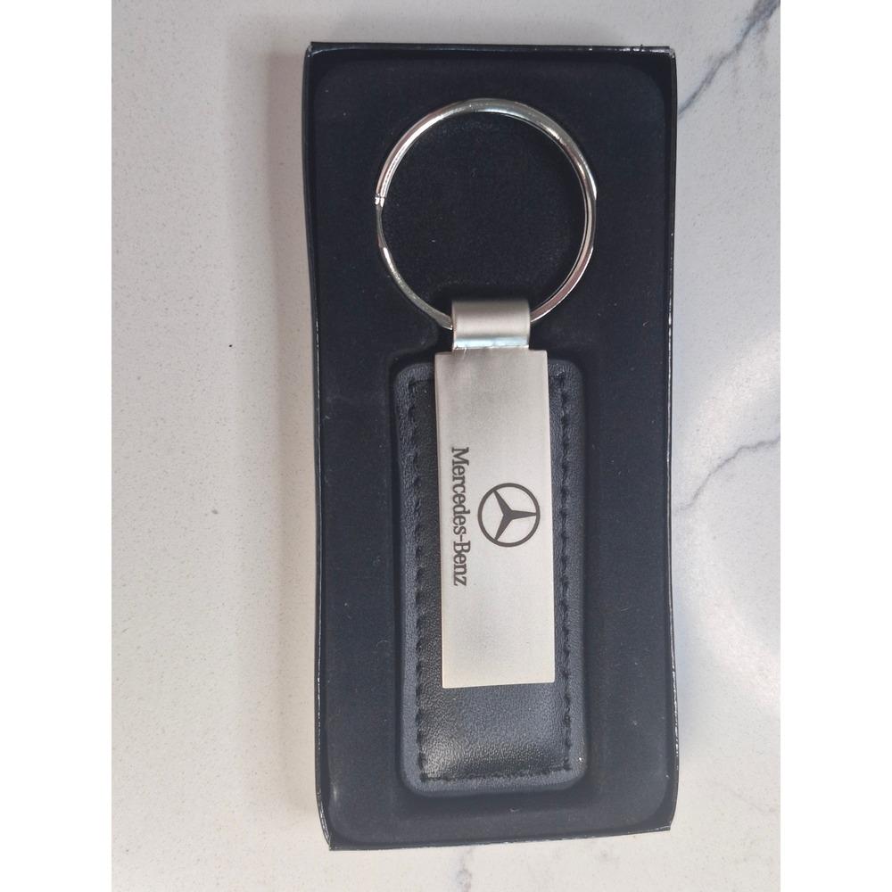 Mercedes-Benz‎ Keychain Black Leather Brushed Metal Logo Key Ring with Box